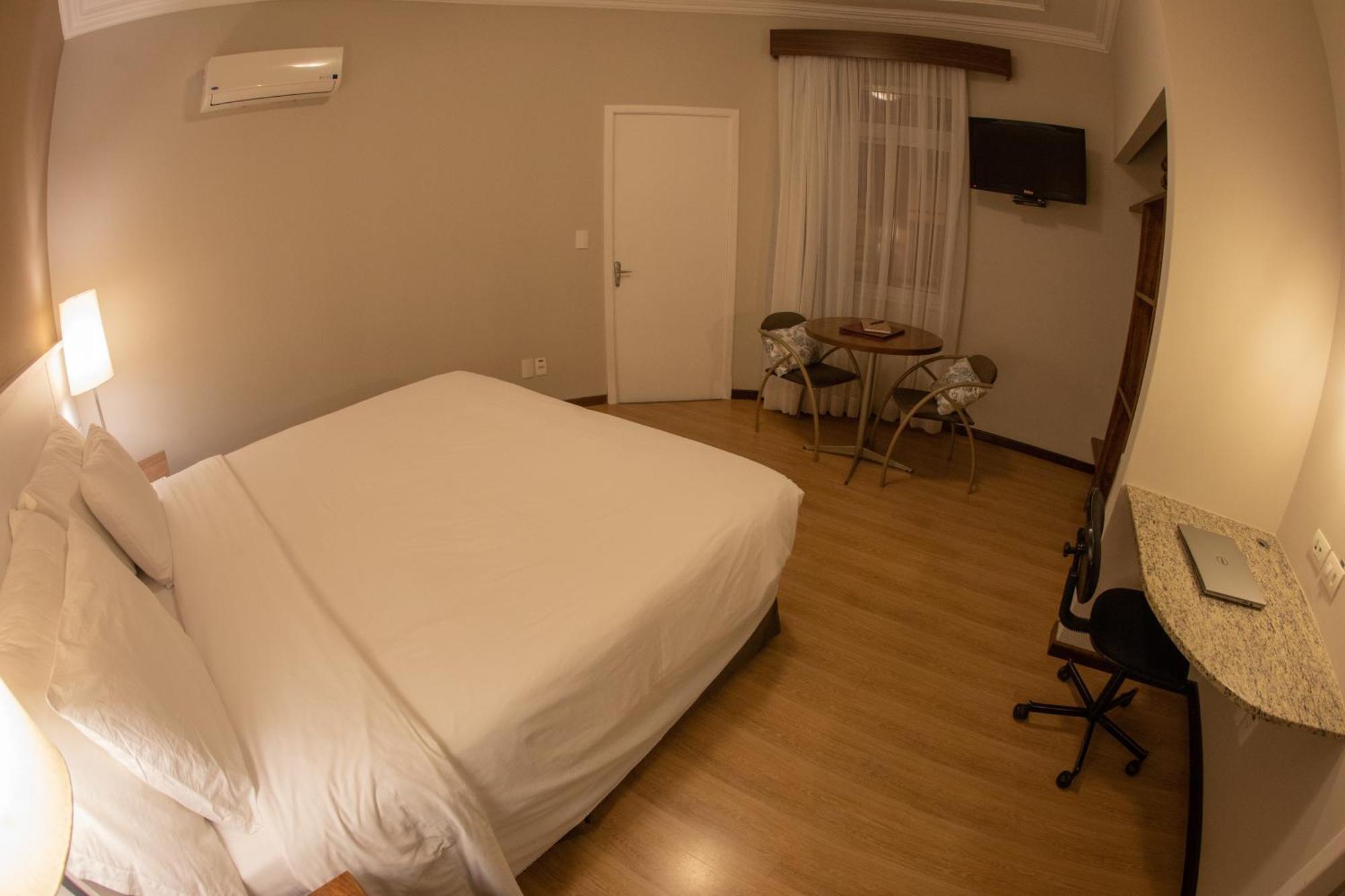 Planalto Select Hotel Ponta Grossa ポンタ・グロッサ エクステリア 写真