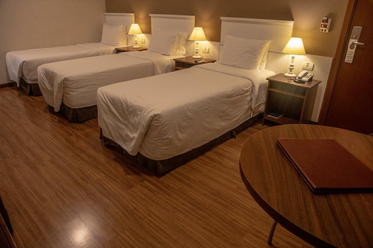 Planalto Select Hotel Ponta Grossa ポンタ・グロッサ エクステリア 写真